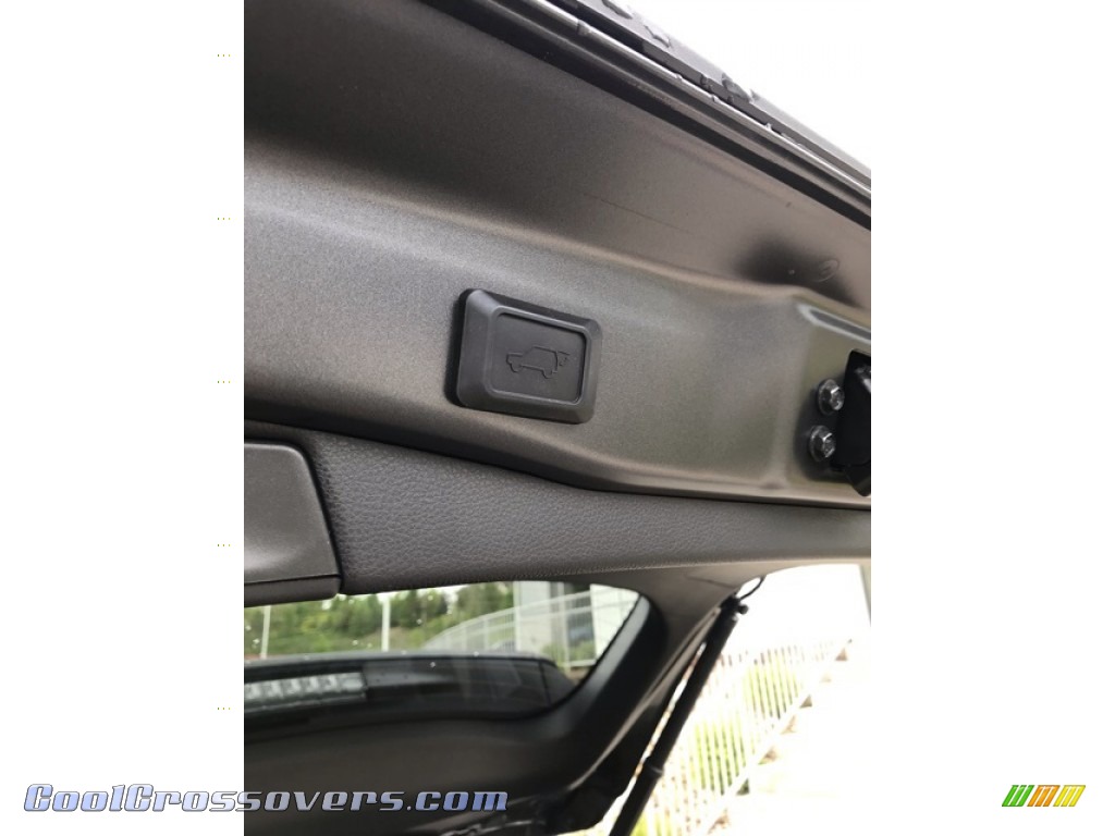 2019 RAV4 XLE AWD - Magnetic Gray Metallic / Light Gray photo #21