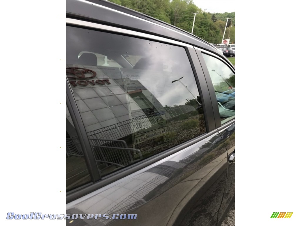 2019 RAV4 XLE AWD - Magnetic Gray Metallic / Light Gray photo #23