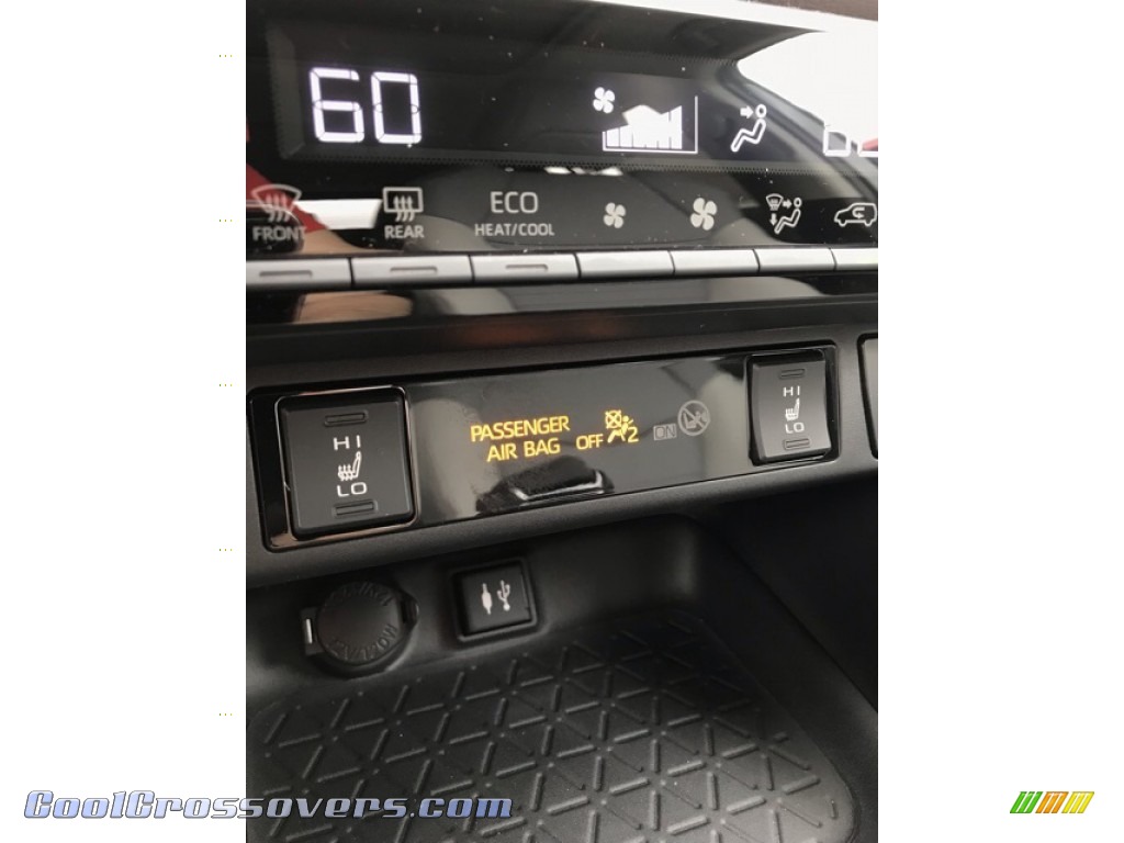 2019 RAV4 XLE AWD - Magnetic Gray Metallic / Light Gray photo #39