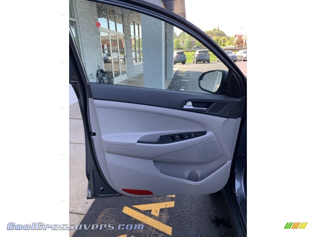 2019 Tucson SE AWD - Magnetic Force Metallic / Gray photo #9