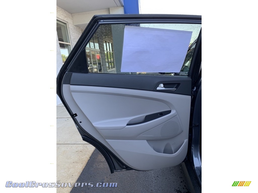 2019 Tucson SE AWD - Magnetic Force Metallic / Gray photo #17