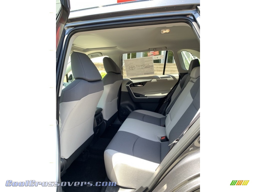 2019 RAV4 XLE AWD - Magnetic Gray Metallic / Light Gray photo #18