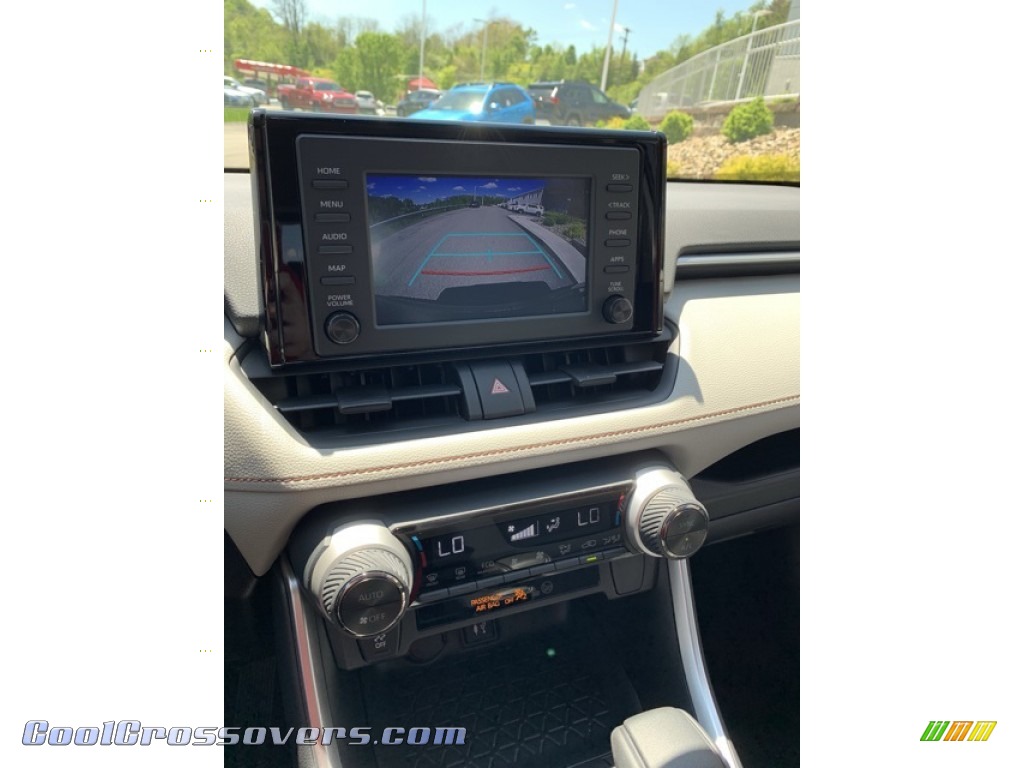 2019 RAV4 XLE AWD - Magnetic Gray Metallic / Light Gray photo #38