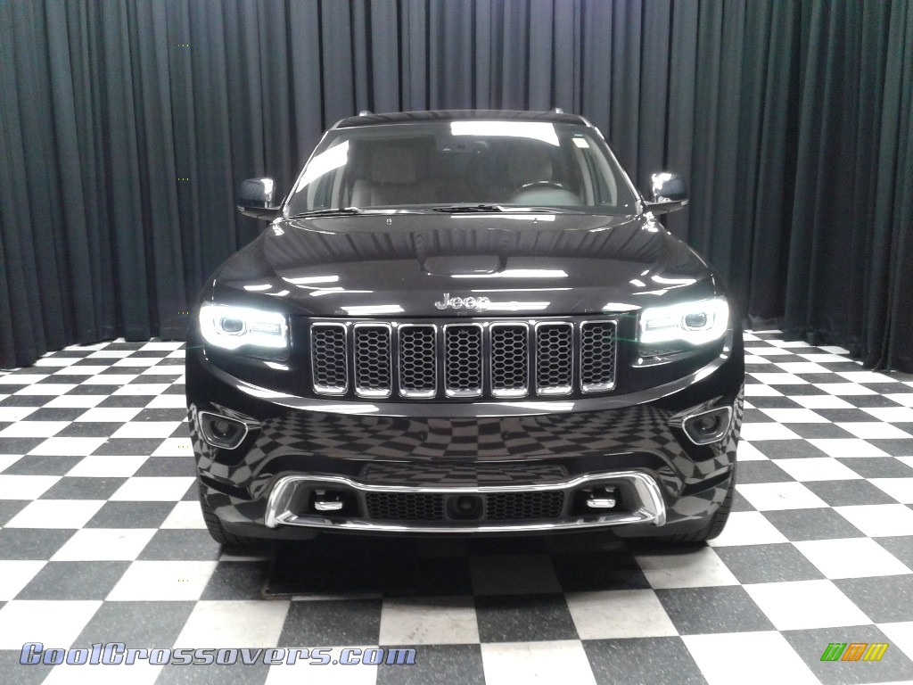 2015 Grand Cherokee Overland 4x4 - Brilliant Black Crystal Pearl / Brown/Light Frost Beige photo #3