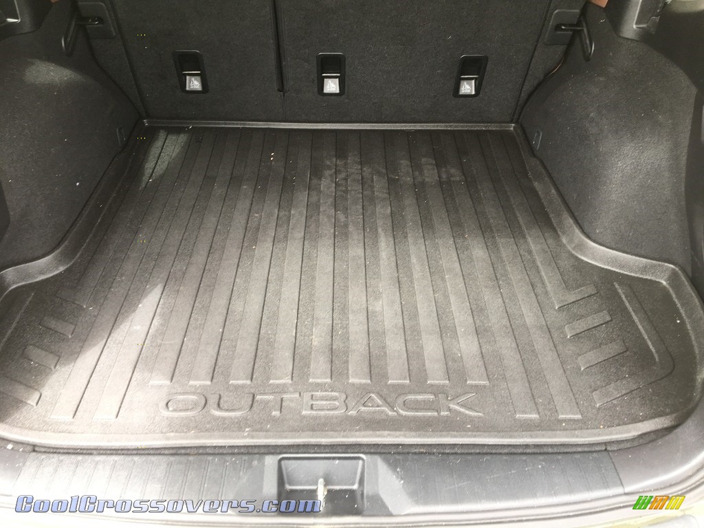 2017 Outback 2.5i Touring - Wilderness Green Metallic / Java Brown photo #41
