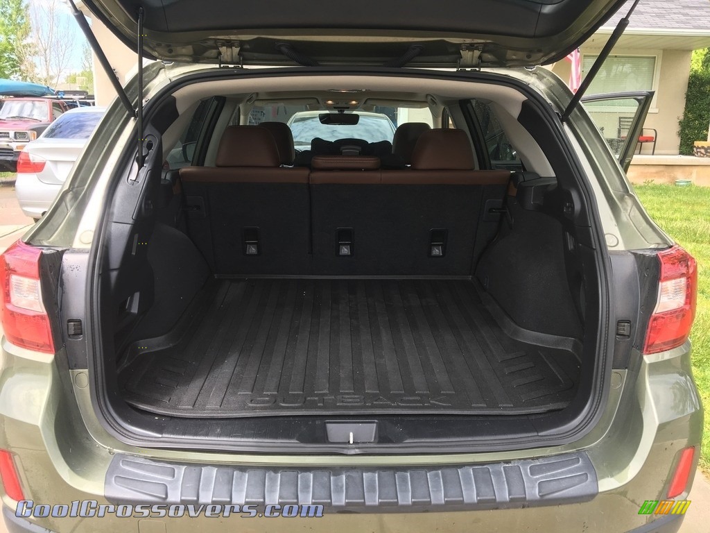 2017 Outback 2.5i Touring - Wilderness Green Metallic / Java Brown photo #42
