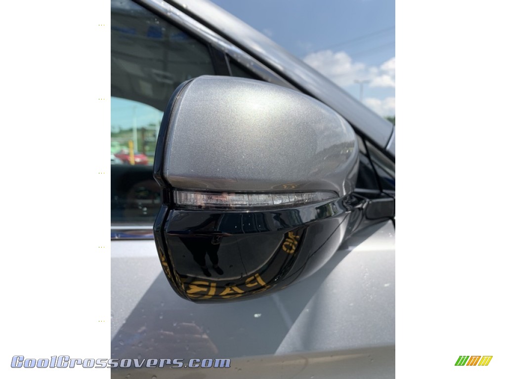 2019 Pilot Touring AWD - Lunar Silver Metallic / Gray photo #38