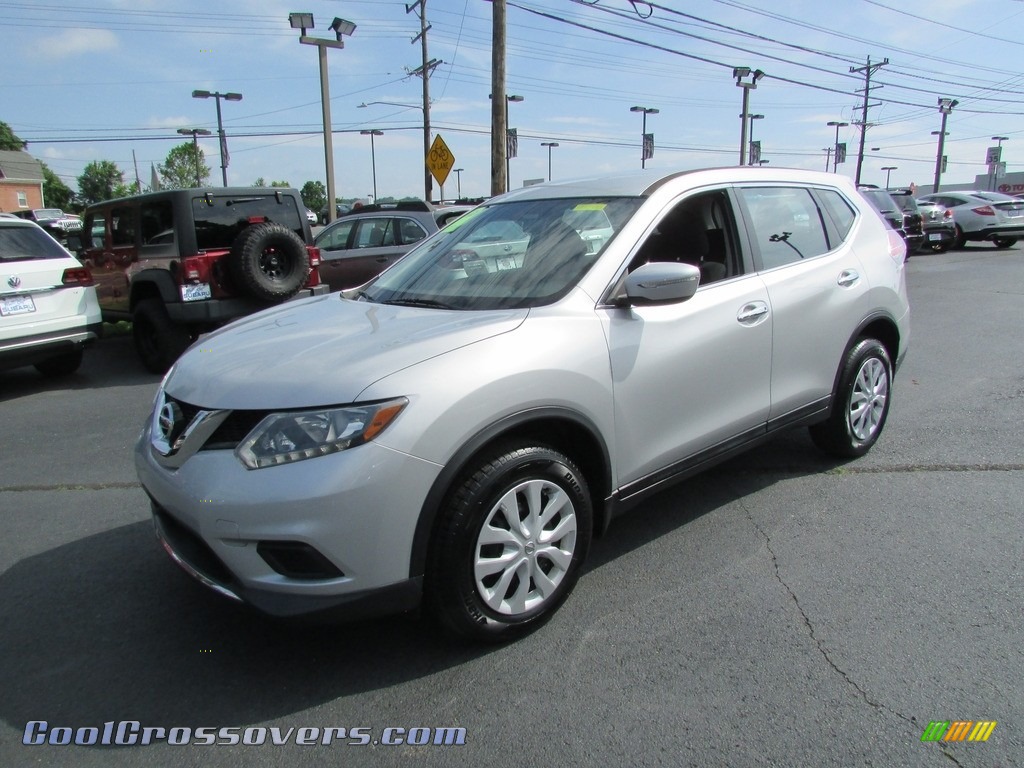 2014 Rogue S AWD - Brilliant Silver / Charcoal photo #2