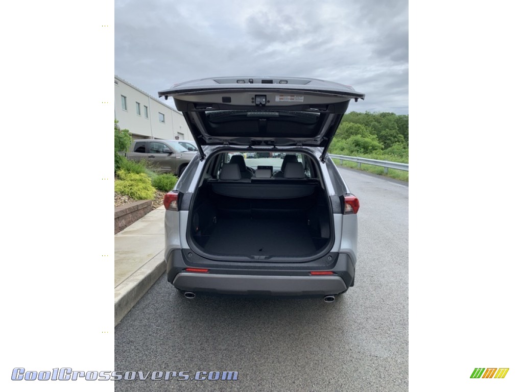 2019 RAV4 Limited AWD Hybrid - Silver Sky Metallic / Light Gray photo #21