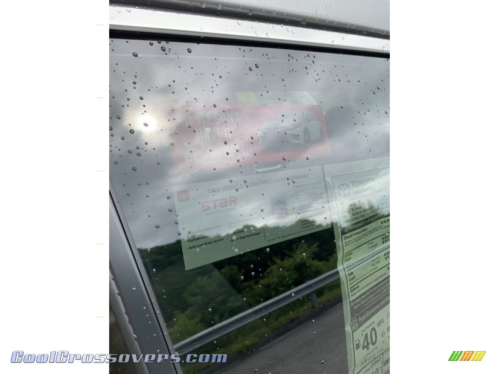 2019 RAV4 Limited AWD Hybrid - Silver Sky Metallic / Light Gray photo #27