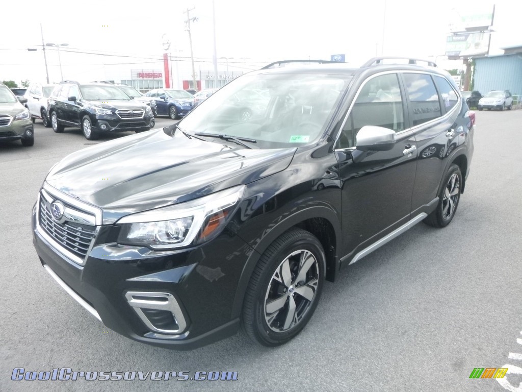 2019 Forester 2.5i Touring - Crystal Black Silica / Saddle Brown photo #8