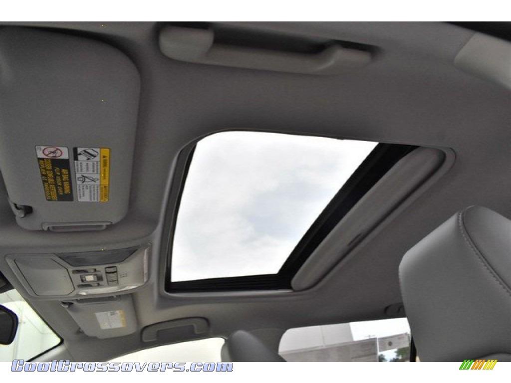 2019 RAV4 XLE AWD - Magnetic Gray Metallic / Light Gray photo #8
