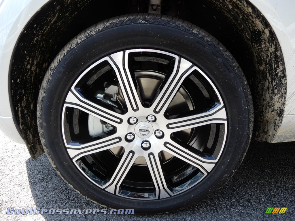 2020 XC60 T6 AWD - Bright Silver Metallic / Blonde photo #6