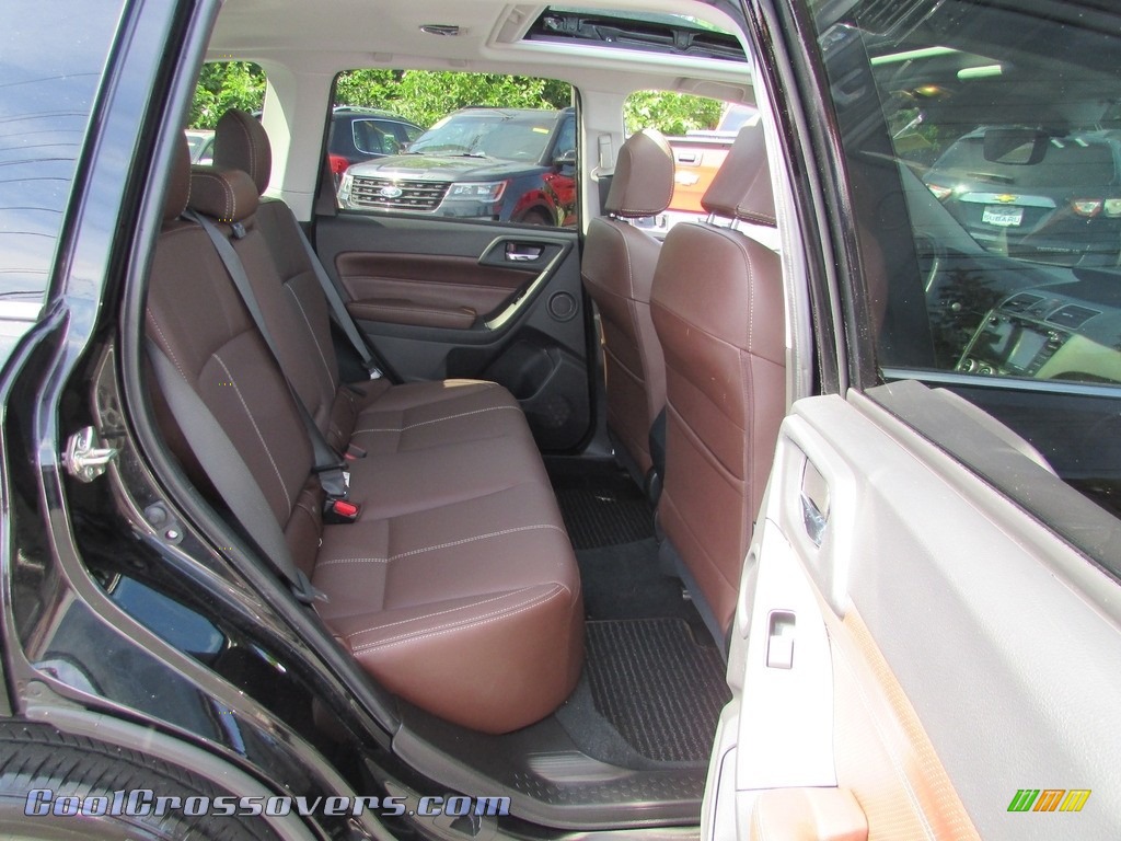 2017 Forester 2.5i Touring - Crystal Black Silica / Saddle Brown photo #19