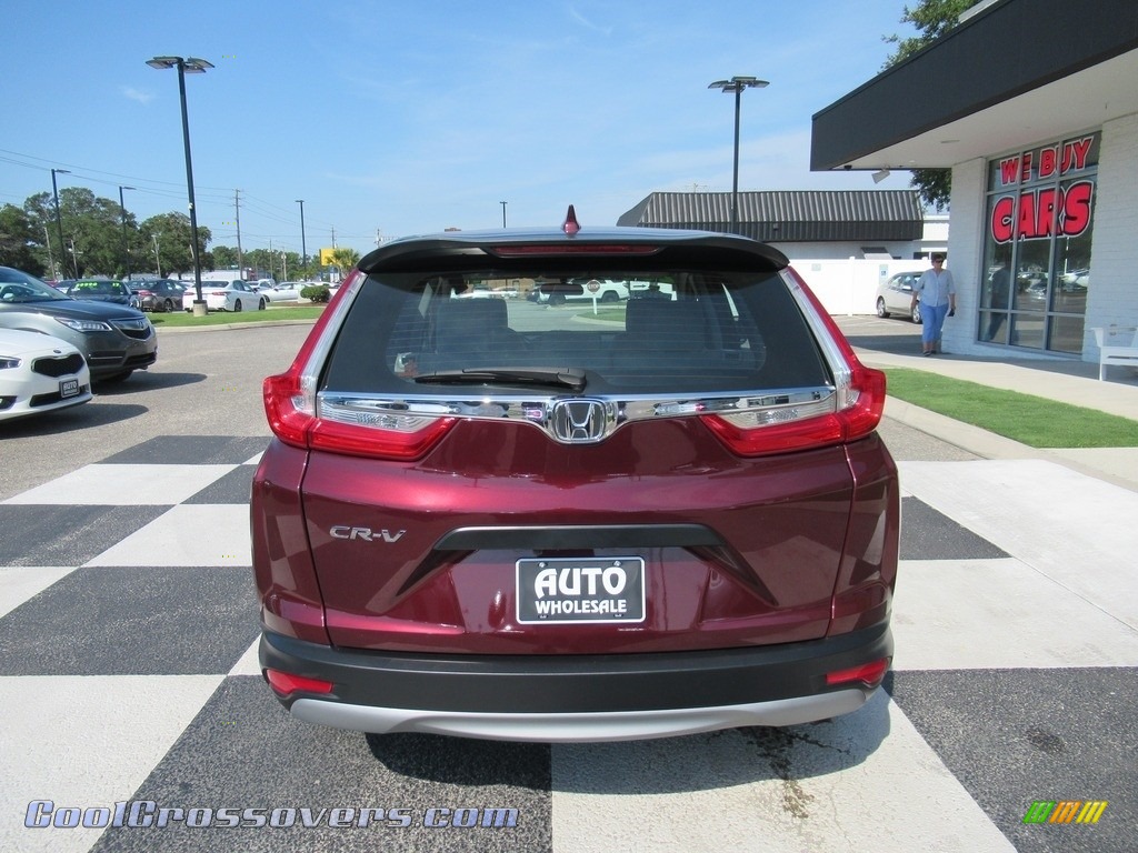 2018 CR-V LX - Basque Red Pearl II / Gray photo #4