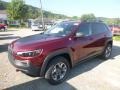 Jeep Cherokee Trailhawk 4x4 Velvet Red Pearl photo #1