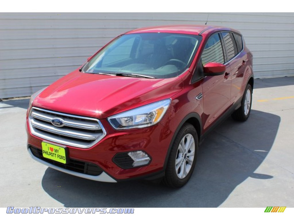 2019 Escape SE - Ruby Red / Chromite Gray/Charcoal Black photo #4