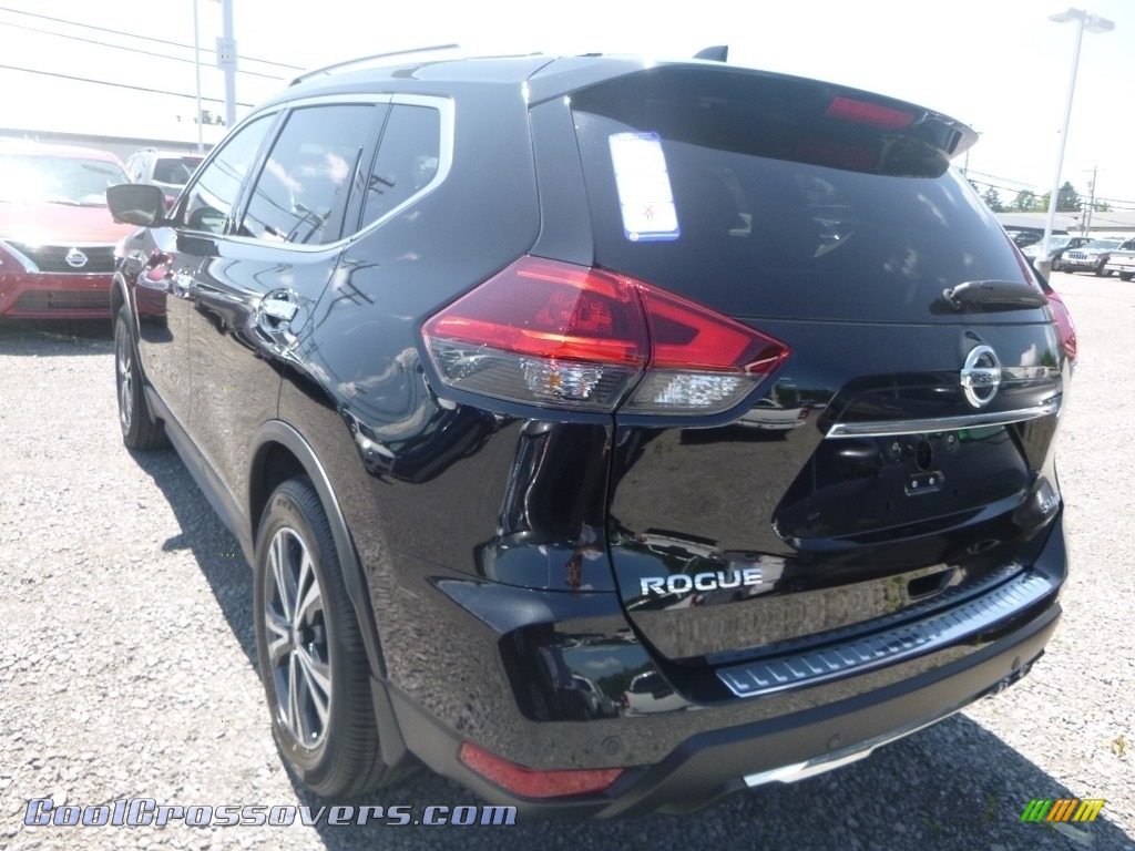 2019 Rogue SV AWD - Magnetic Black / Charcoal photo #6