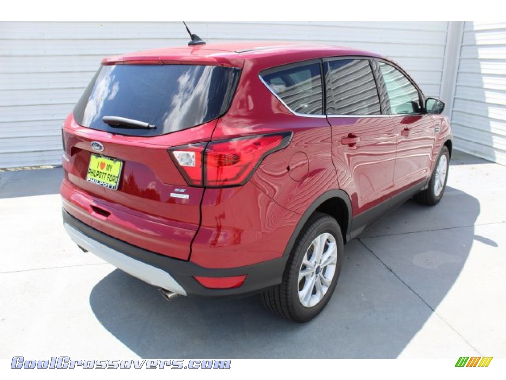 2019 Escape SE - Ruby Red / Chromite Gray/Charcoal Black photo #8