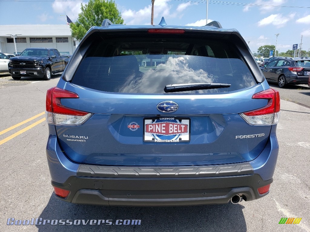 2019 Forester 2.5i Limited - Horizon Blue Pearl / Gray photo #5