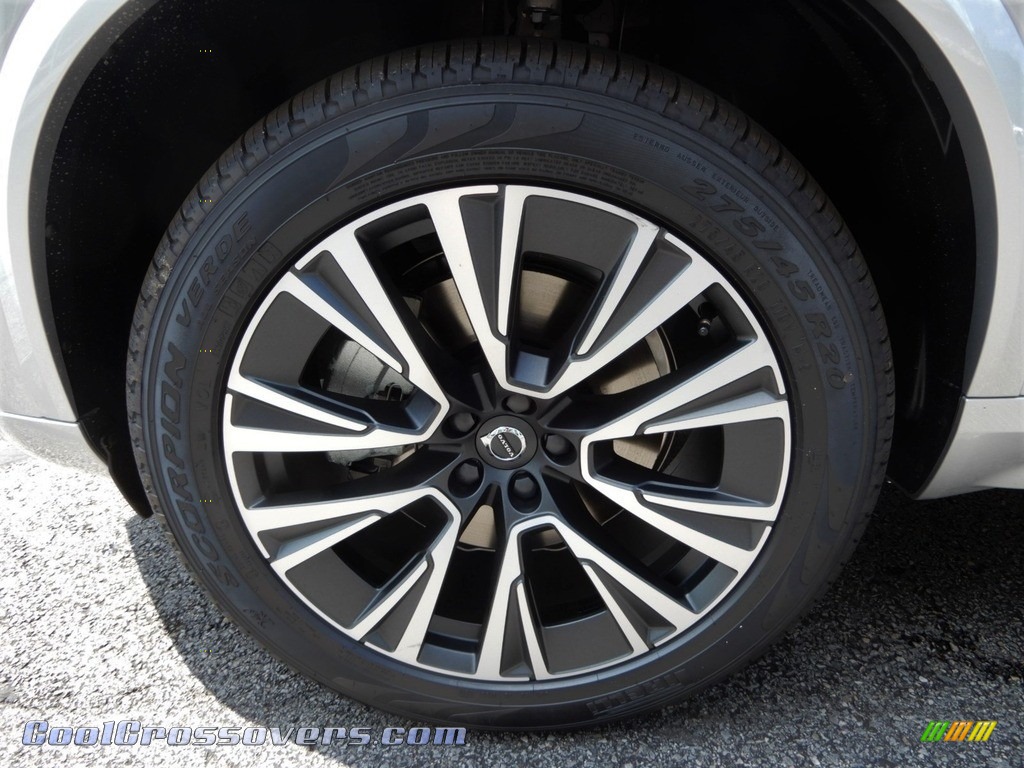 2020 XC90 T5 AWD Momentum - Bright Silver Metallic / Charcoal photo #6