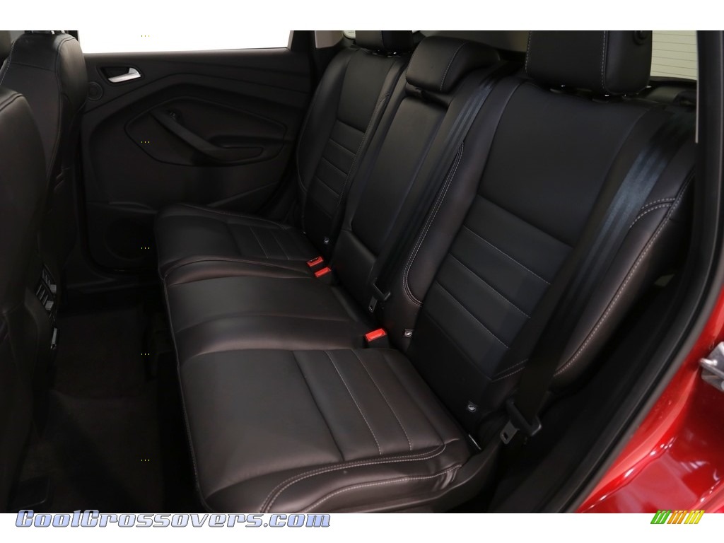 2016 Escape SE 4WD - Ruby Red Metallic / Charcoal Black photo #18