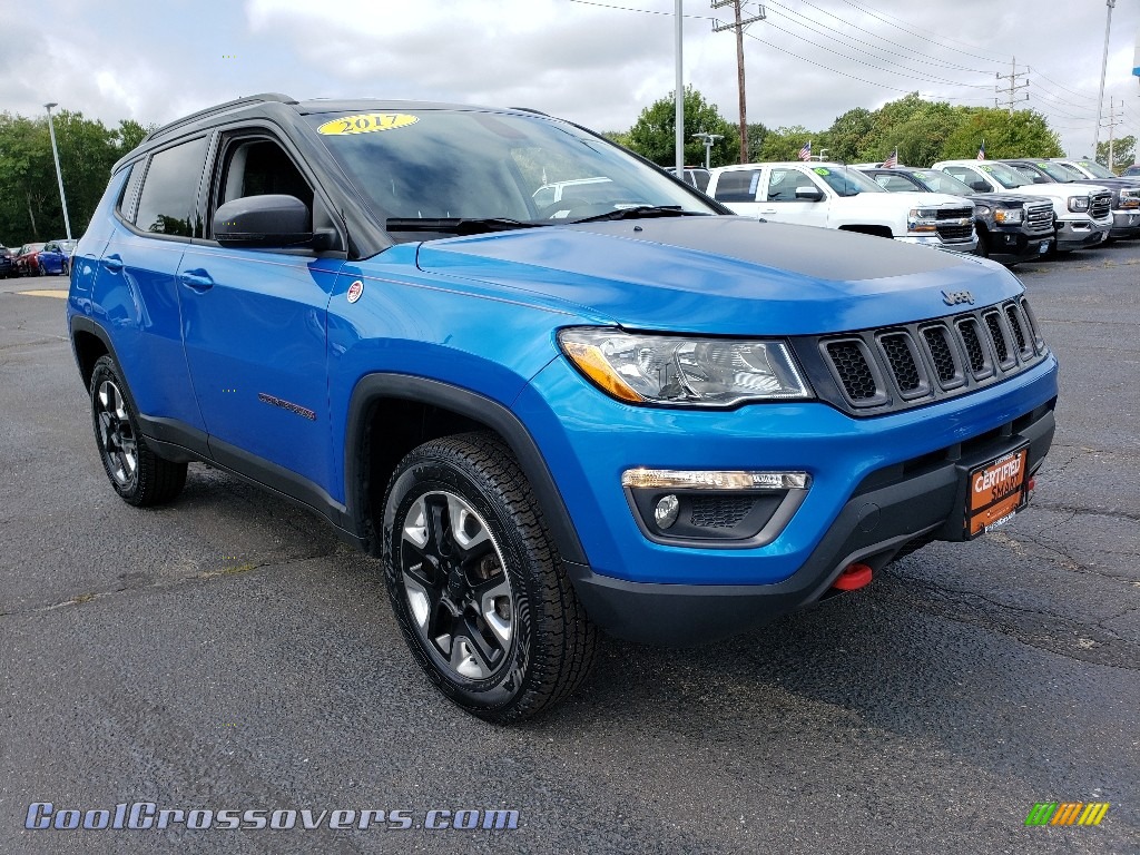 Laser Blue Pearl / Black/Ruby Red Jeep Compass Trailhawk 4x4