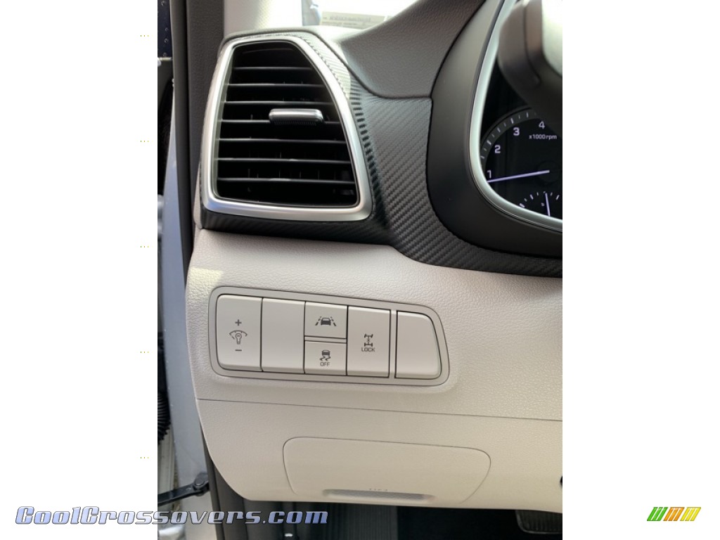 2019 Tucson SE AWD - Molten Silver / Gray photo #13