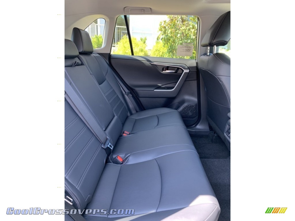 2019 RAV4 Limited AWD Hybrid - Silver Sky Metallic / Black photo #30