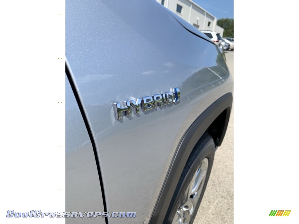 2019 RAV4 Limited AWD Hybrid - Silver Sky Metallic / Black photo #37