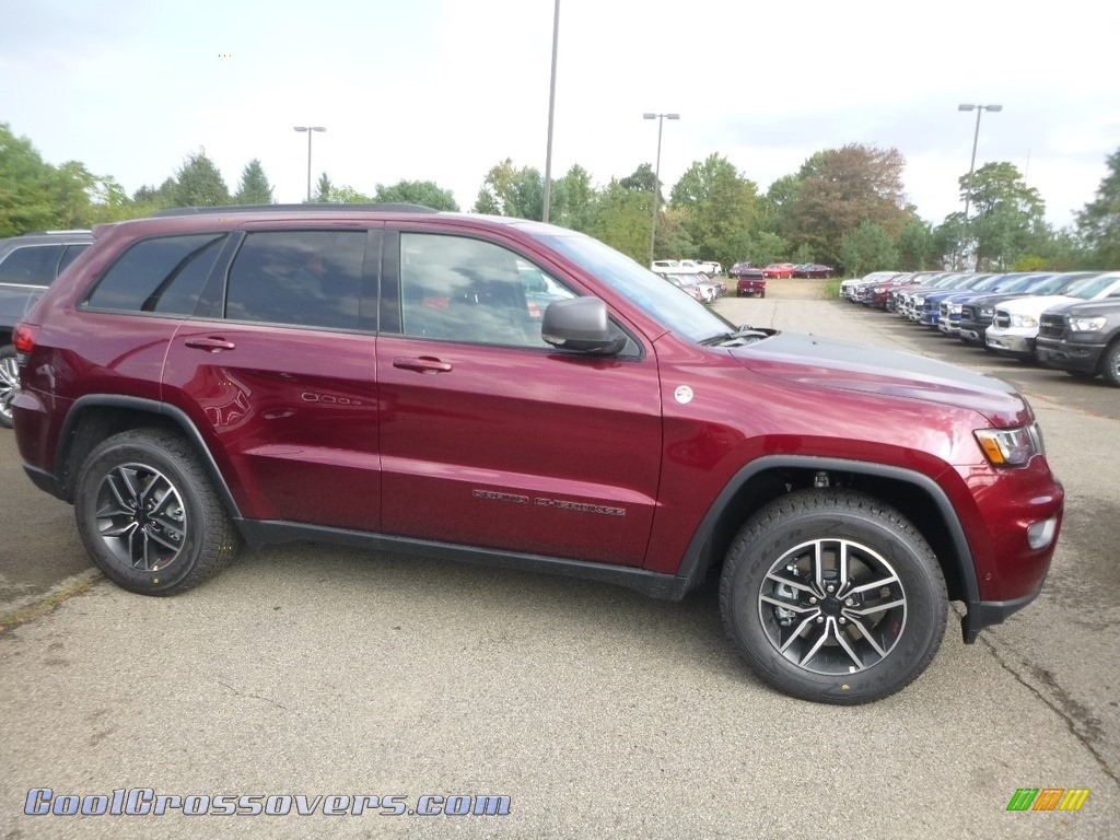 2019 Grand Cherokee Trailhawk 4x4 - Velvet Red Pearl / Ruby Red/Black photo #6