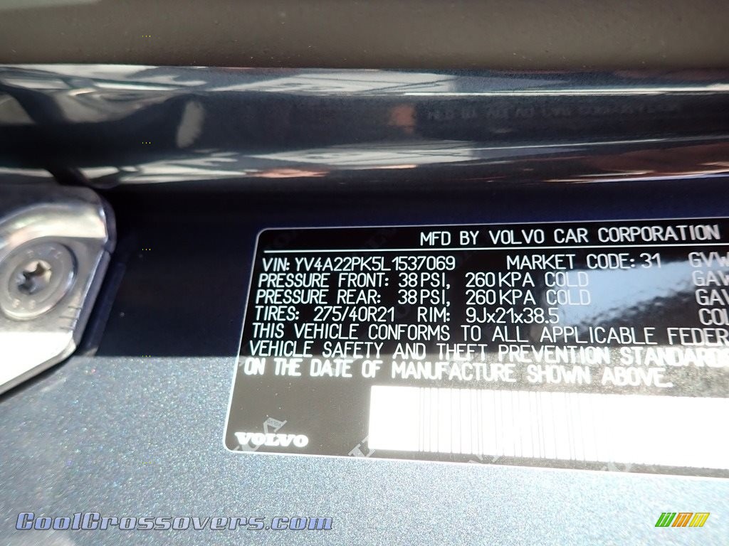 2020 XC90 T6 AWD Momentum - Denim Blue Metallic / Maroon photo #11