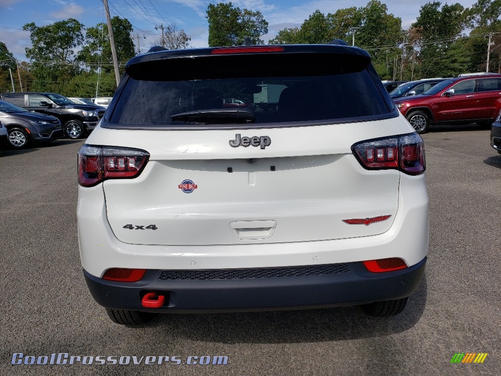 2020 Compass Trailhawk 4x4 - White / Ruby Red/Black photo #5