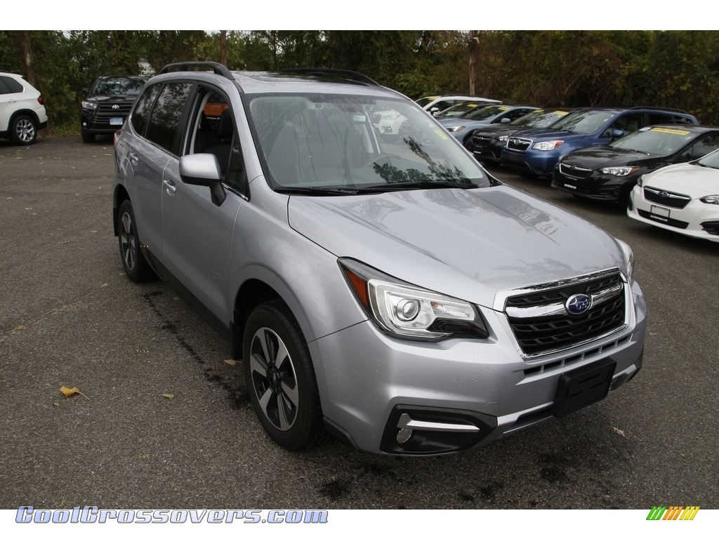 2017 Forester 2.5i Limited - Ice Silver Metallic / Black photo #3