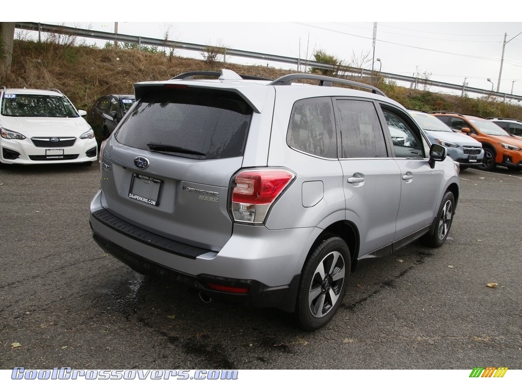 2017 Forester 2.5i Limited - Ice Silver Metallic / Black photo #5