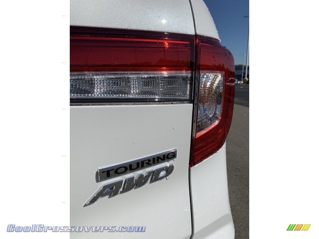 2020 Pilot Touring AWD - Platinum White Pearl / Beige photo #25