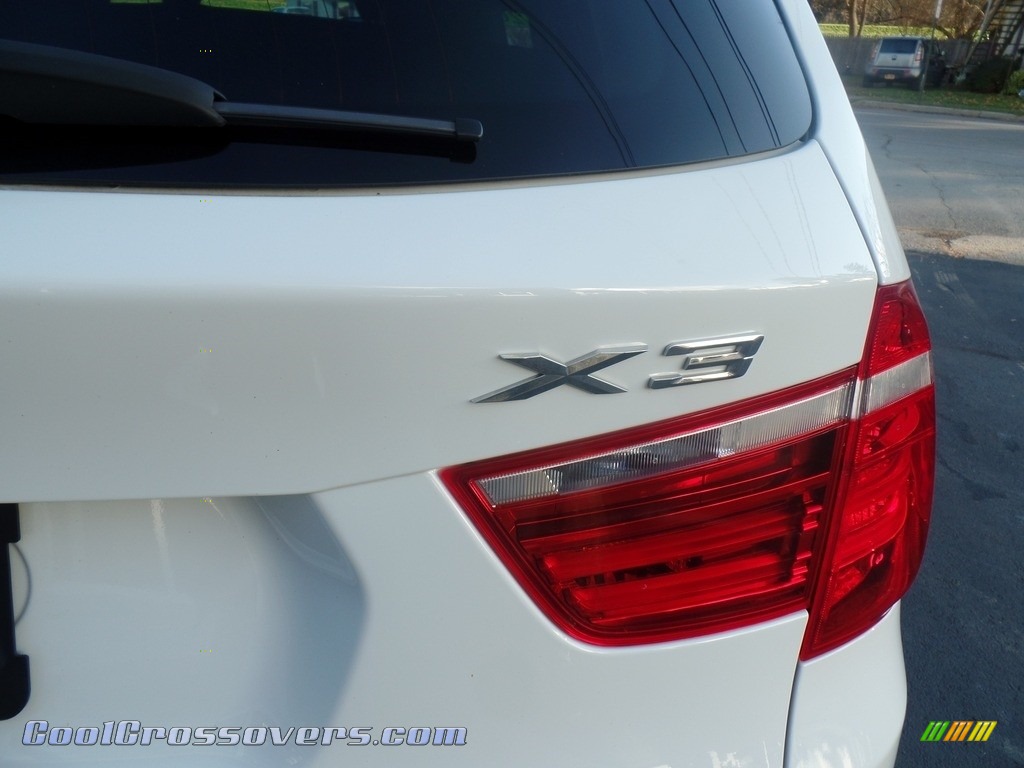 2017 X3 xDrive35i - Mineral White Metallic / Black photo #11
