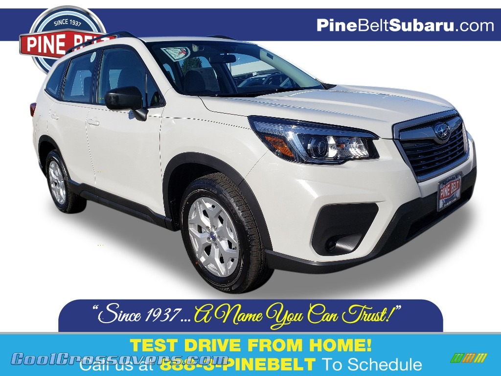 Crystal White Pearl / Gray Subaru Forester 2.5i