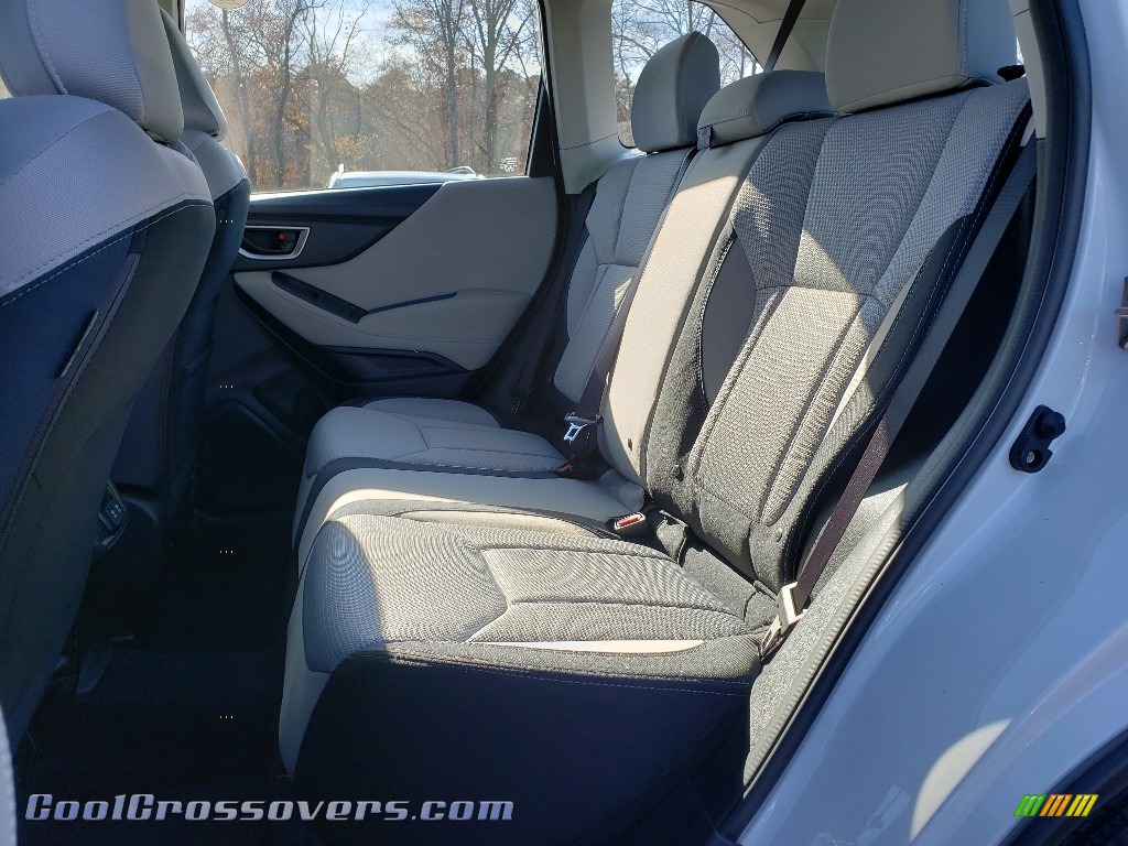 2020 Forester 2.5i - Crystal White Pearl / Gray photo #6