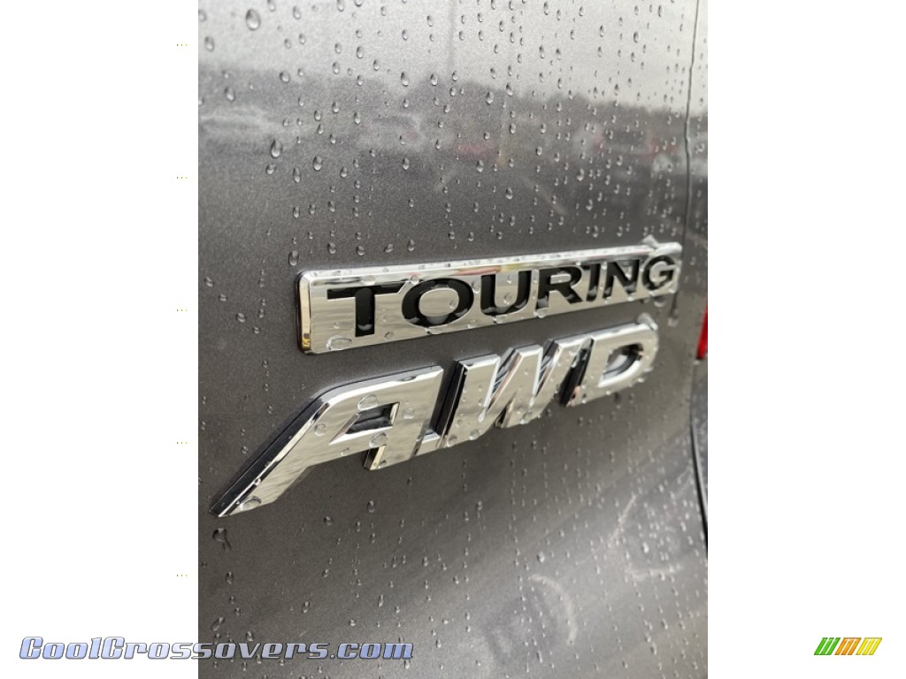 2020 Pilot Touring AWD - Modern Steel Metallic / Gray photo #26