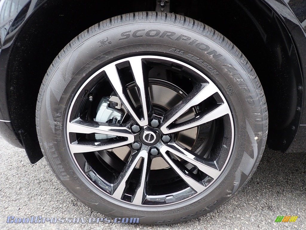 2020 XC60 T5 AWD Momentum - Onyx Black Metallic / Maroon Brown photo #6