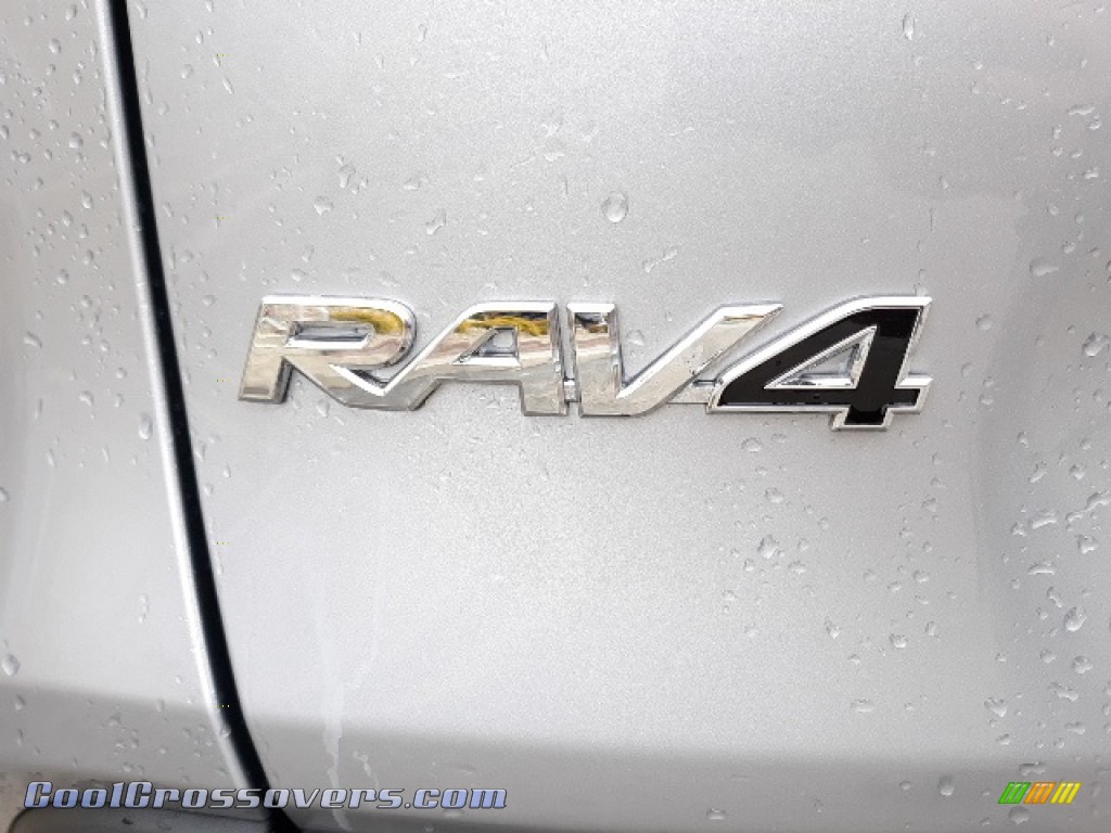 2020 RAV4 Limited AWD - Silver Sky Metallic / Black photo #48