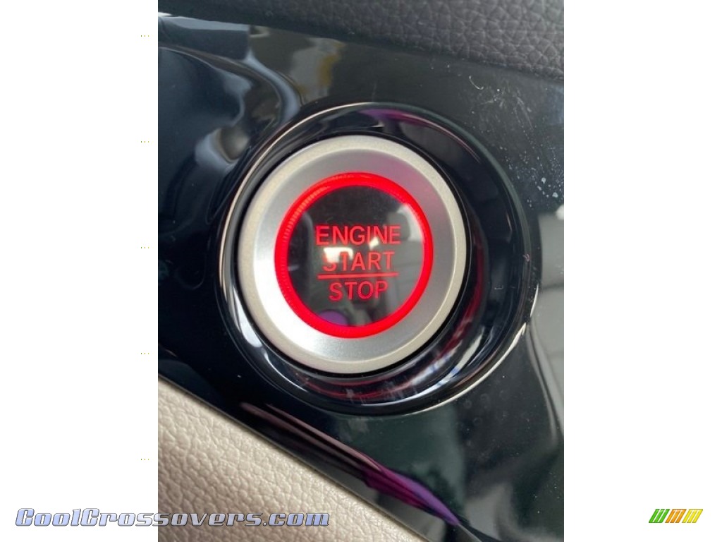 2020 Pilot Touring AWD - Deep Scarlet Pearl / Beige photo #45