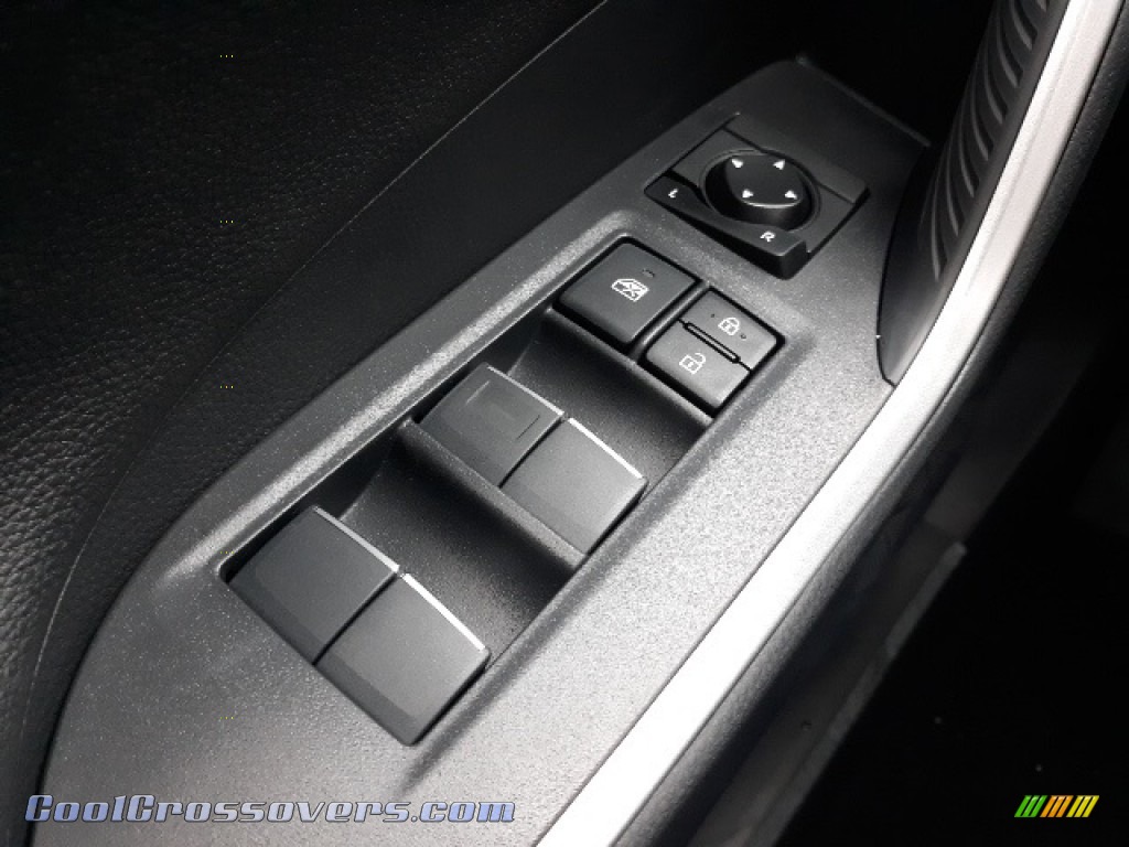 2020 RAV4 XSE AWD Hybrid - Silver Sky Metallic / Black photo #8