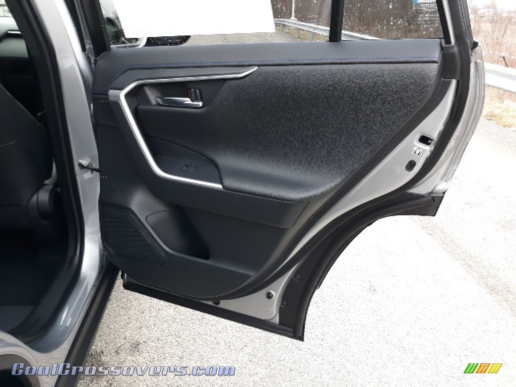 2020 RAV4 XSE AWD Hybrid - Silver Sky Metallic / Black photo #38