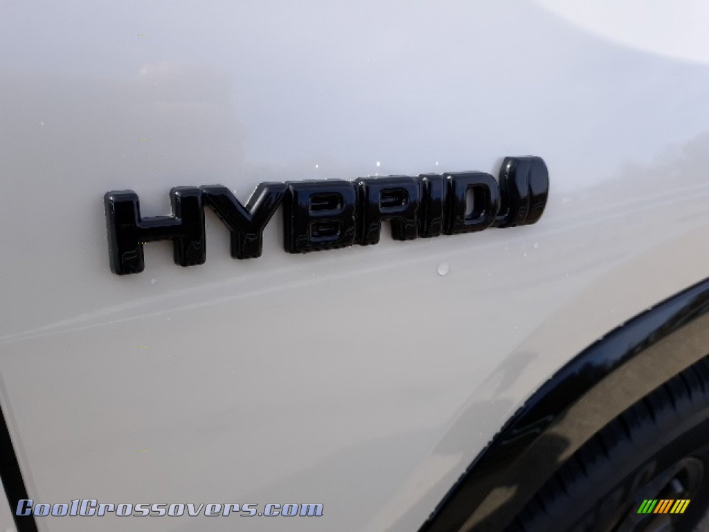 2020 RAV4 XSE AWD Hybrid - Blizzard White Pearl / Black photo #49