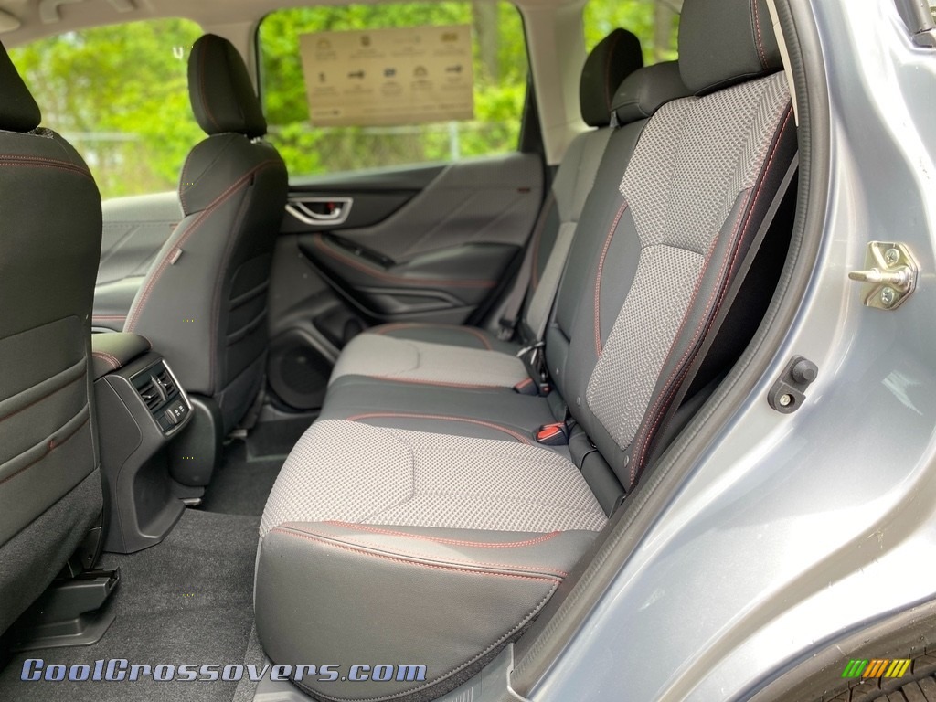 2020 Forester 2.5i Sport - Ice Silver Metallic / Gray Sport photo #8