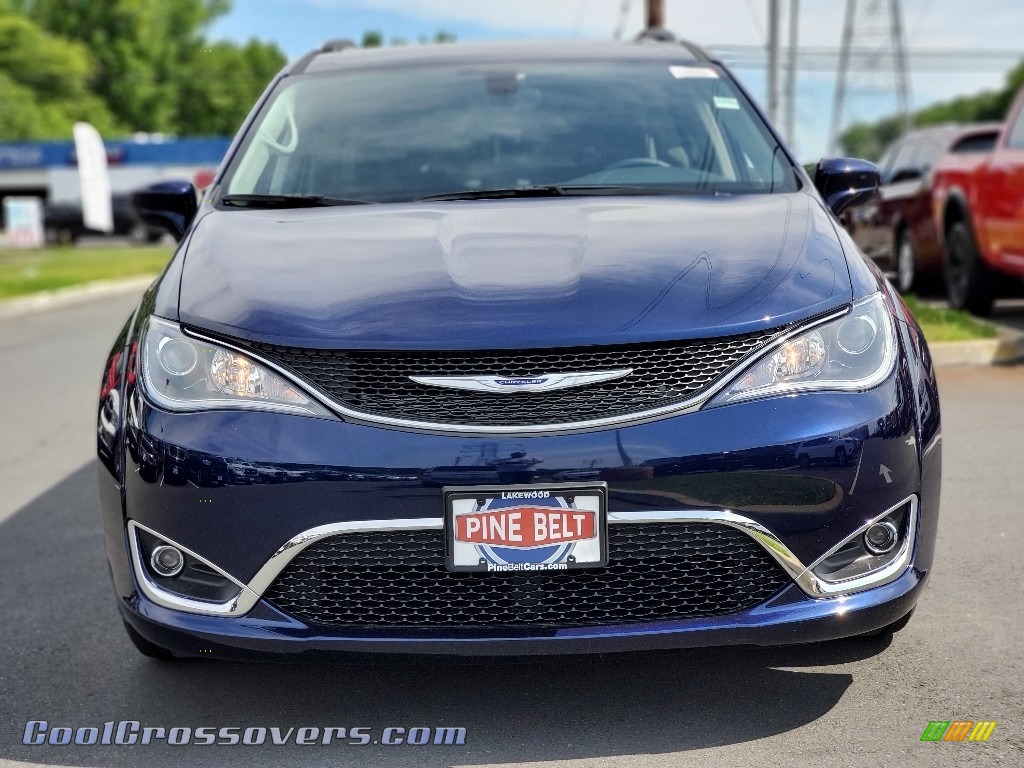 2020 Pacifica Touring L Plus - Jazz Blue Pearl / Alloy/Black photo #3