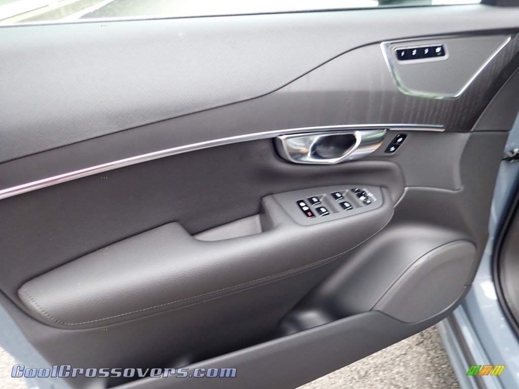 2020 XC90 T6 AWD Momentum - Thunder Gray Metallic / Charcoal photo #11