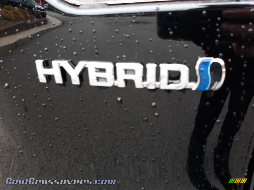 2019 Highlander Hybrid Limited AWD - Midnight Black Metallic / Black photo #56